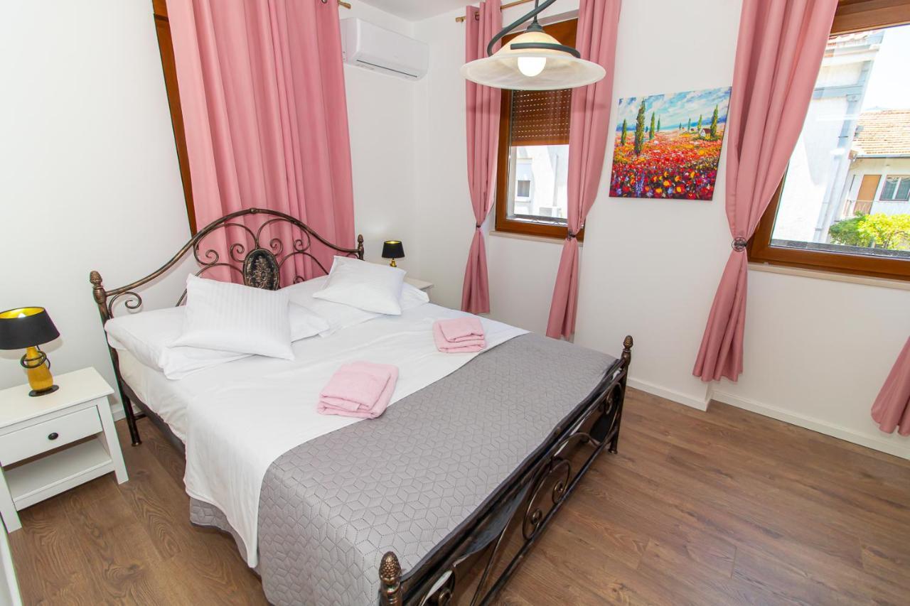 Luxury Apartments Iris Mostar Zewnętrze zdjęcie